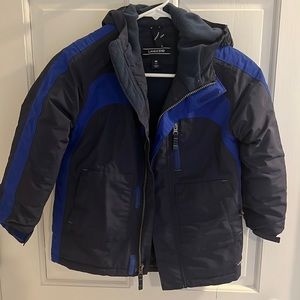 Lands End fleece-lined coat. M (5-6). Navy.